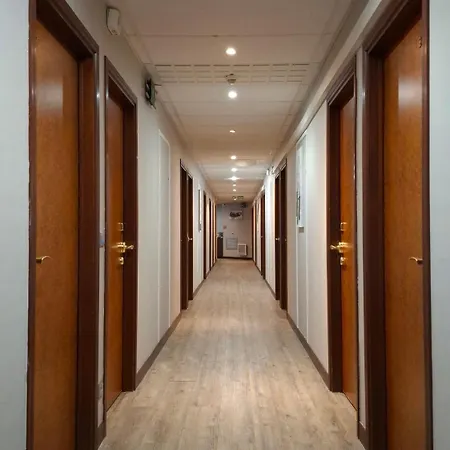 Garabel Hotel 2*