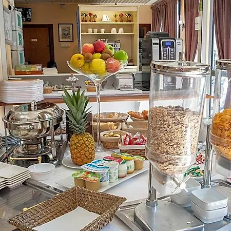 Hotel Garabel 2*