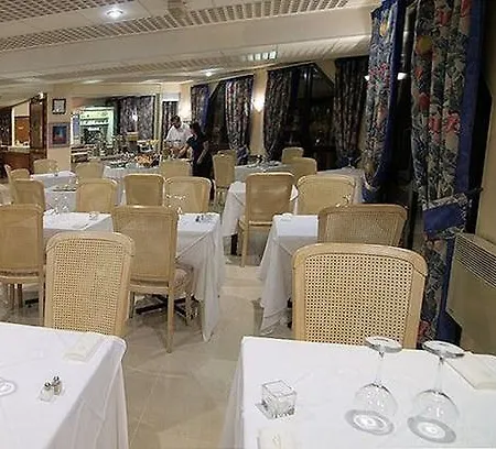 Hotel Garabel 2*